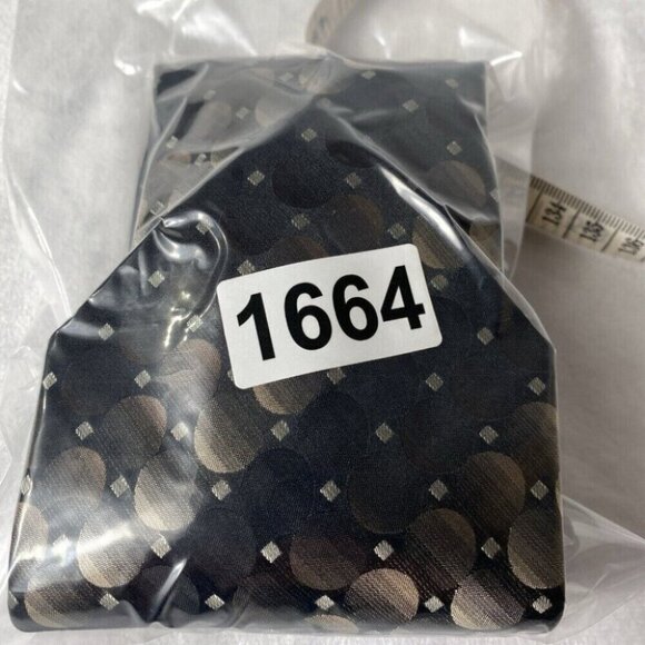 Van Heusen Neck Tie Mens 58”x4” Tiled Circles Multicolored 100% Silk - Picture 5 of 5